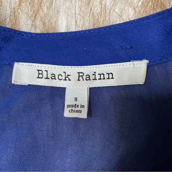 Black Rainn front & back button sheer blouse - Picture 7 of 7